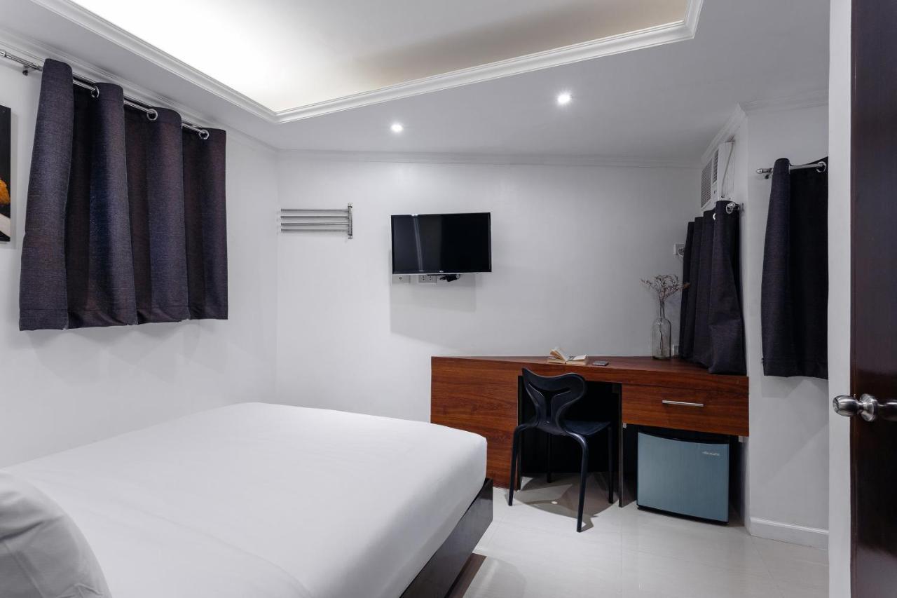 Nest Nano Suites Poblacion - Makati Makati City Exterior foto